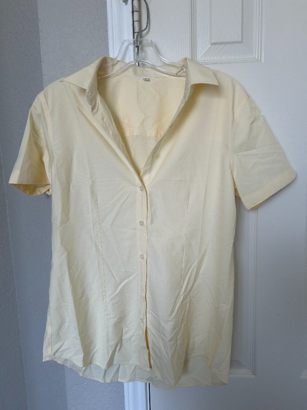 Unbranded Short Sleeve Collared Button Down Women's Blouse - Yellow - Small